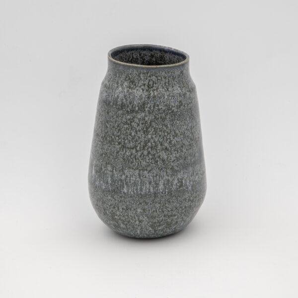 Egg Vase / M