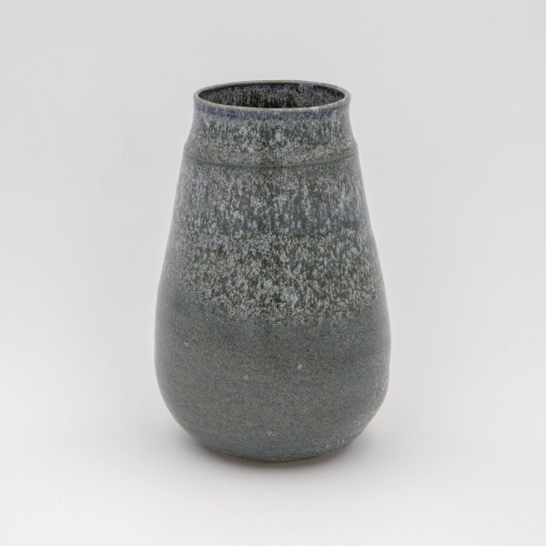 Egg Vase / L