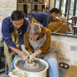 Private pottery class in Paris – Atelier Signature | Slow Potter